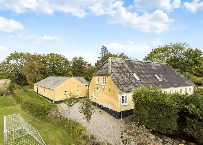 Ae224-aeroskobing-dunkaergade-8 * Ærøskøbing