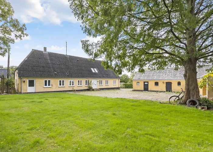 Ae224-aeroskobing-dunkaergade-8 * Ærøskøbing